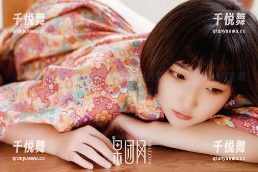 GIRLT果团网-松果儿 GIRLT果团网 - 松果儿带来的裤里丝合集,下载后接收小惊喜哦——别说我没提醒你!