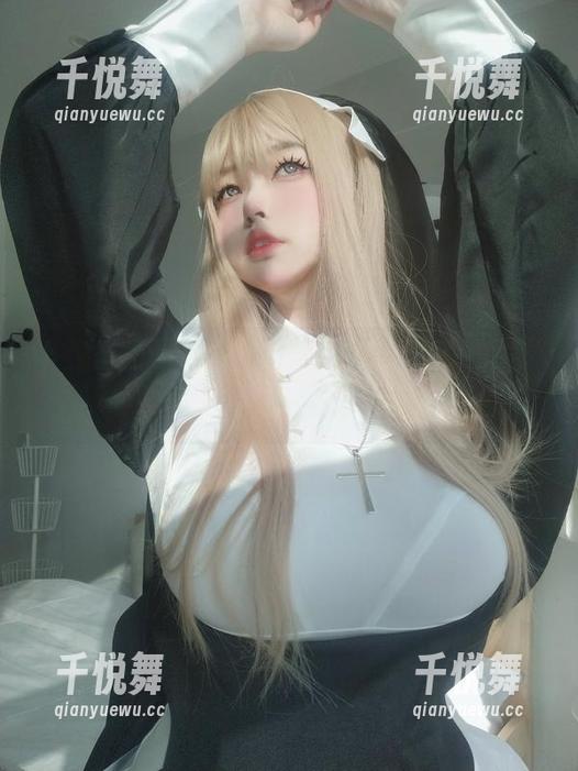 K酱 K酱出品的御姐作品集,美到你想一键下载,再加个“嗯”!