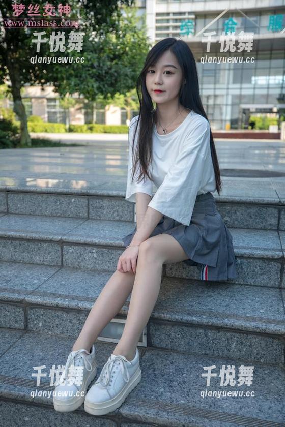 MSLASS梦丝女神-莹仙女 MSLASS梦丝女神 - 当莹仙女邂逅粉嫩传说,写真界的大冒险!