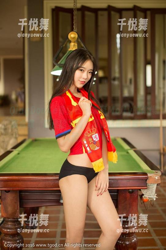 QingDouKe青豆客 - 朱赢Molly的体操服合集，随便翻了翻，眼前这画面真是让人困惑啊？