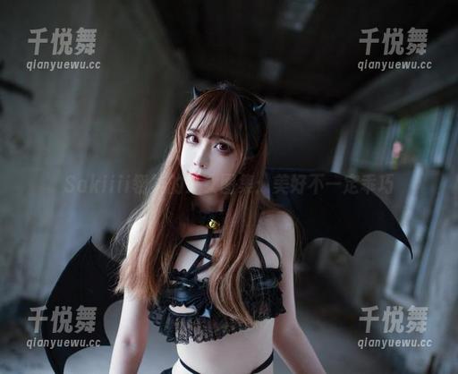 Sakiiii翎柒 Sakiiii翎柒的少女图集:美好不一定乖巧