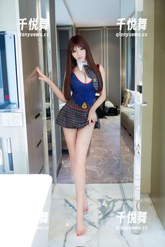 TuiGirl推女郎-田芯娜 TuiGirl推女郎 - 田芯娜与她的美脚:这组写真值得一看的图集