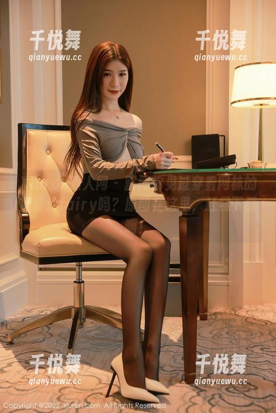 Xiuren秀人网-周慕汐fairy Xiuren秀人网 - 就问你见过穿着网袜的周慕汐fairy吗?原图在这里,赶紧下载啊!