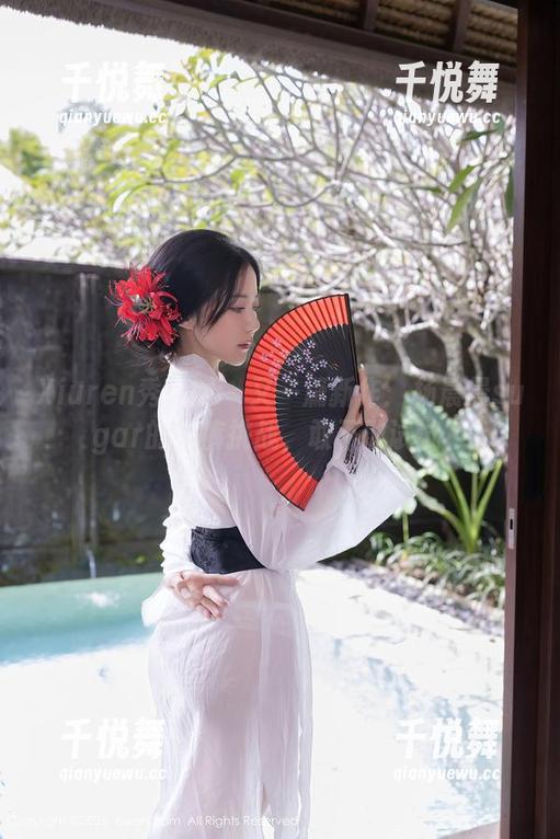 Xiuren秀人网-杨晨晨sugar Xiuren秀人网 - 又一篇新作:杨晨晨sugar的皮裤挑战,敢不敢试试?