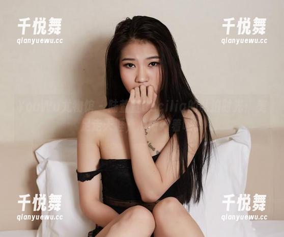 YouWu尤物馆-陆萱萱Cecilia YouWu尤物馆 - 陆萱萱Cecilia的私拍时光:美足走天涯,心情好着呢。
