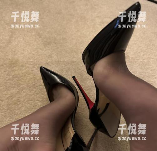 保守的二舅妈 微密圈 - 套图和分享的双重冲击,保守的二舅妈怼镜有料