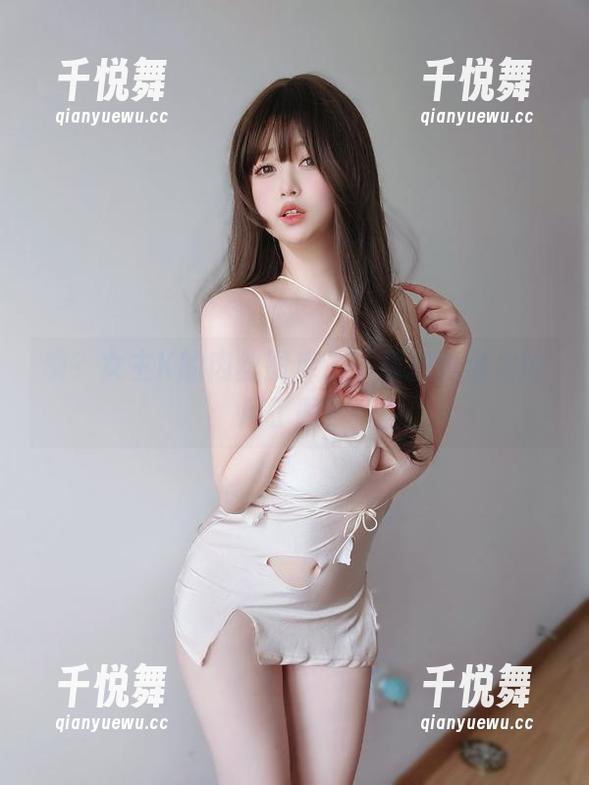 女主K 噢?女主K的肉丝图库,下载按键也太好用了吧?