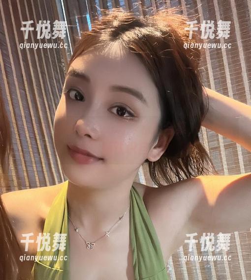 奶雯 微密圈 - 少女心的满满私拍合集,奶雯带你重新认识自己?