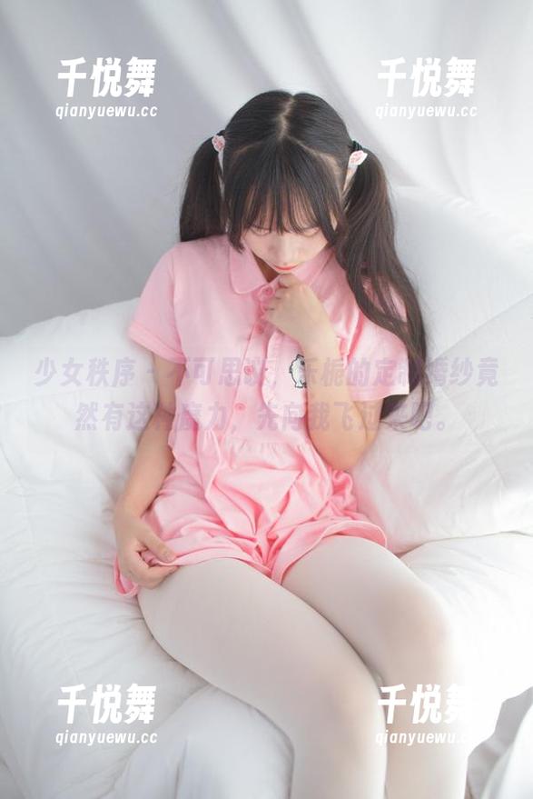少女秩序-乐栀 少女秩序 - 不可思议,乐栀的定制婚纱竟然有这种魔力,先向我飞过来吧。