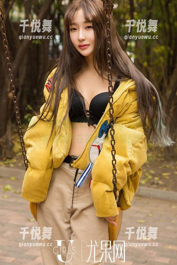 尤果网-Maggie 尤果网 - 没事别眨眼,Maggie的少女写真集原图在等你点赞哦!
