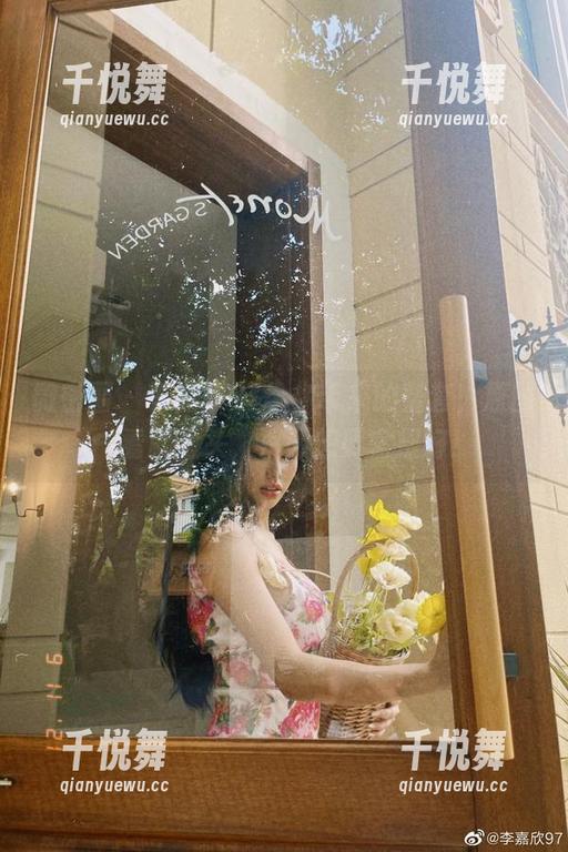 李嘉欣97 微密圈 - 李嘉欣97给你带来的整套,原图一看就上头,资源想要拿捏好!