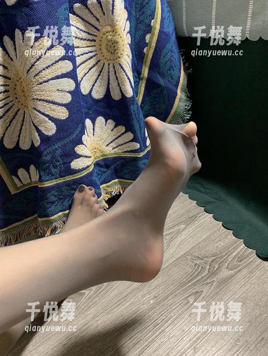 桃脱了 微密圈 - 最新款白丝写真,桃脱了要让你停不下来!