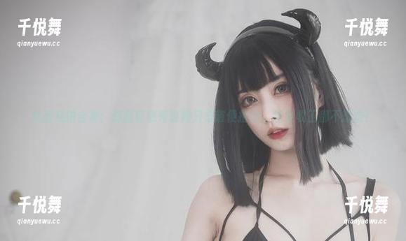 清颜真德秀 女孩私拍合集:清颜真德秀说她只是随便拍的,结果收工都不想走!