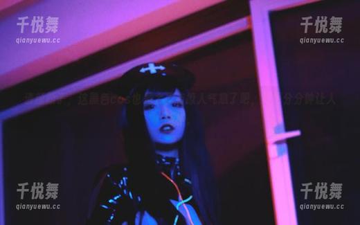 清颜颜子 清颜颜子,这黑色cos也是太具有撩人气息了吧,原图分分钟让人脑补。