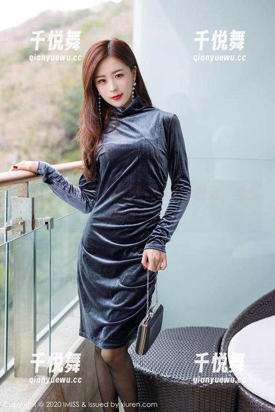 爱蜜社 - 乐薇Vivi奶牛图片大放送，羞羞脸狗气冲天！