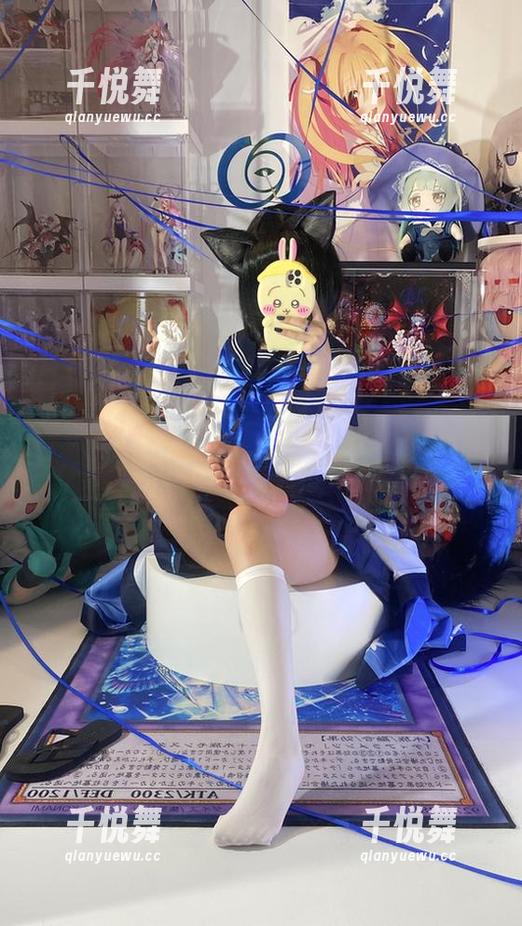 白栎Shirly 连衣裙的白栎Shirly,没想到图片上这么好看,资源情报闭嘴也太难了吧。