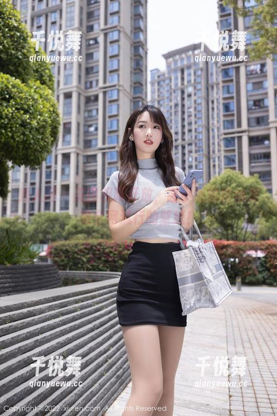 秀人网-谢小葱 秀人网 - 美图权限开放,谢小葱的肉丝发放全网流行的壁纸!
