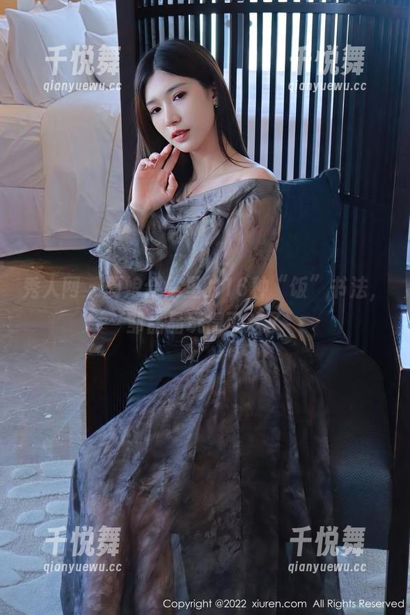 秀人网-邹晶晶 秀人网 - 厨娘合集里的16种“饭”书法,邹晶晶玩得可欢了