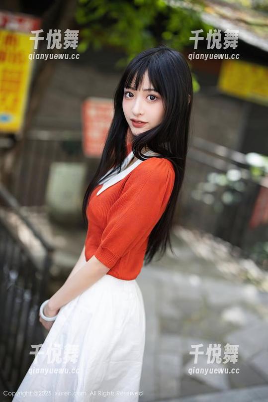 秀人网-雨儿酱eve 秀人网 - 无圣光加持的雨儿酱eve肉丝,这份图集让我恍惚,细腻与大胆的边界真模糊。