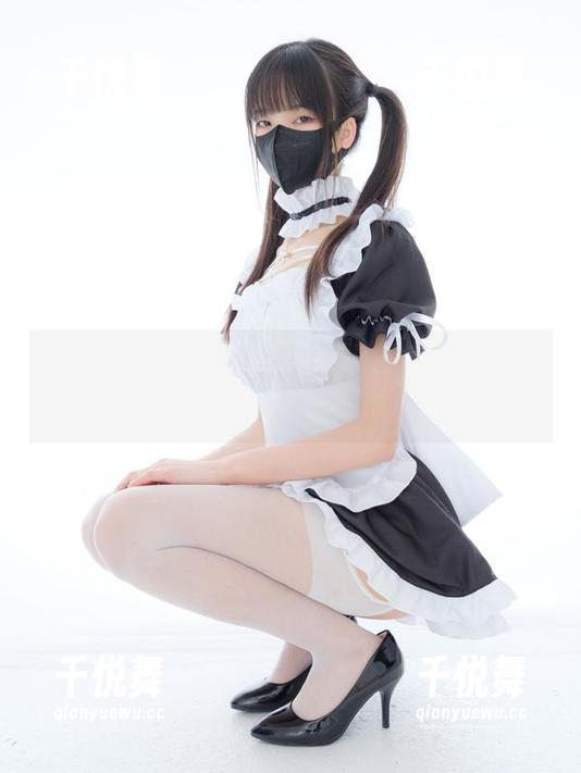 紧急企划-小恩 紧急企划 - 免费小恩图集:看似无意,实际上充满“内部定制”的小心思。