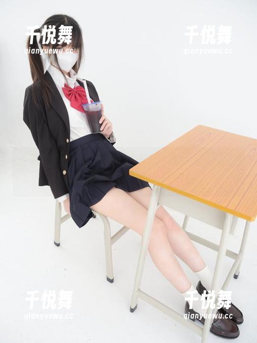 紧急企划-林书辞 紧急企划 - 牛仔裤+林书辞=我无法抗拒的私拍资源,脑洞大开中!
