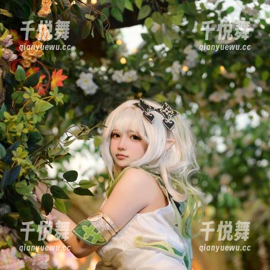 莱可Raika 随意一瞥,莱可Raika浴室里的高清写真探险