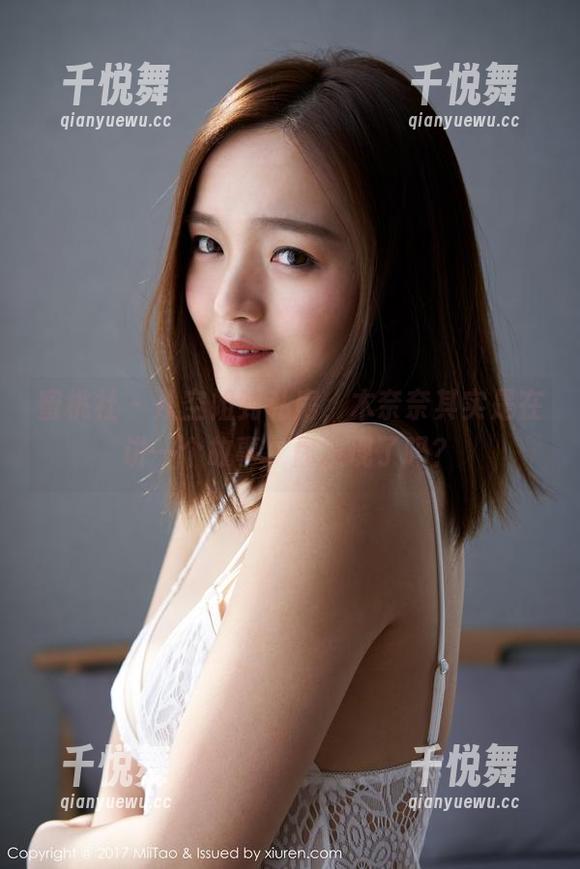 蜜桃社-木奈奈 蜜桃社 - 从空姐到私房,木奈奈其实是在讲一个故事,你发现了吗?