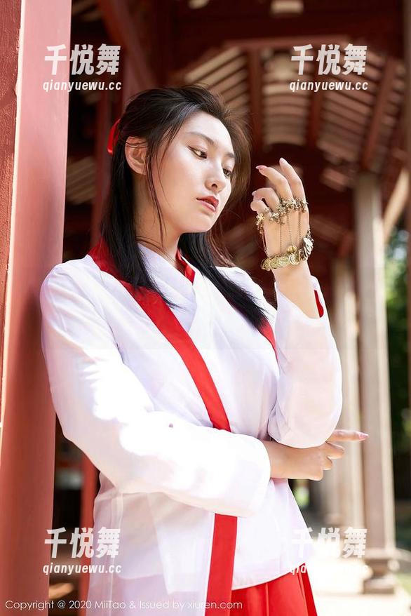 蜜桃社-陌子Mandy 蜜桃社 - 作品在线,陌子Mandy的新灰丝系列,真难捉摸,让人想多想几下。
