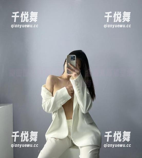 金希儿 微密圈 - 拯救你的手机!金希儿高清壁纸里的男友视角特供
